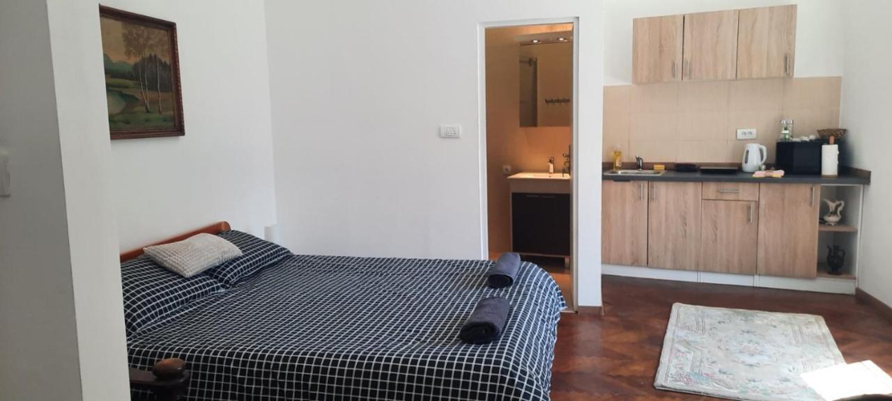 The Bridgeview Suite Beograd Eksteriør billede